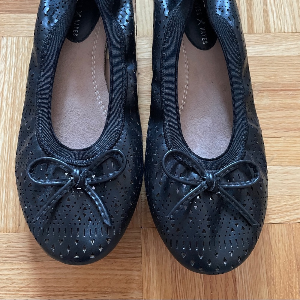 Denver Hayes Black Flats - Size 6.5 or 37